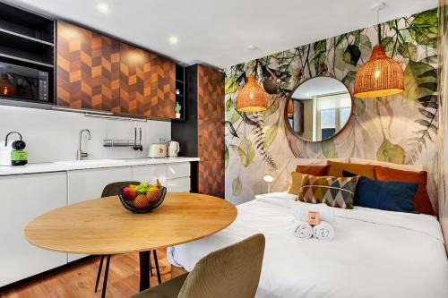 Saint Nicolas - Charles III - Ville vieille - Trois Maisons - Leopold Apartment | Le Passage Bottin - Studio - 5min Gare - Hypercentre