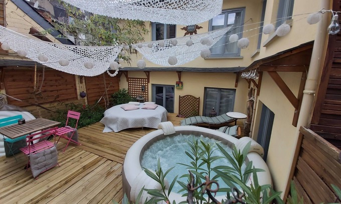 Bagneres-de-Luchon Bed & Breakfast | Le Patio de Luchon