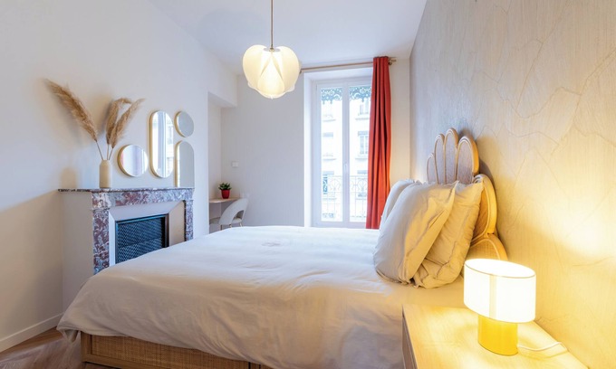 Quartier Chorier-Berriat Apartment | Le petit Berriat, near train station and town center