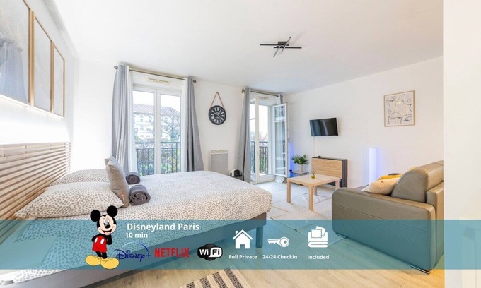 Bussy-Saint-Georges Apartment | Le Petit Bussy, 4 guest Disneyland Paris 10min