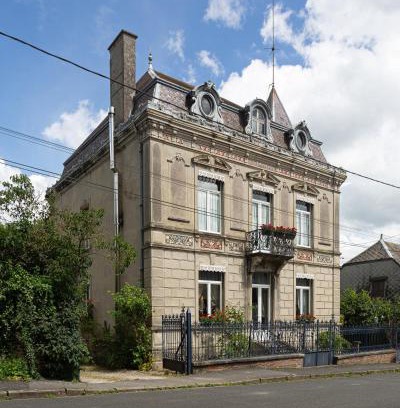 Saint-Michel Bed & Breakfast | Le Petit Chateau