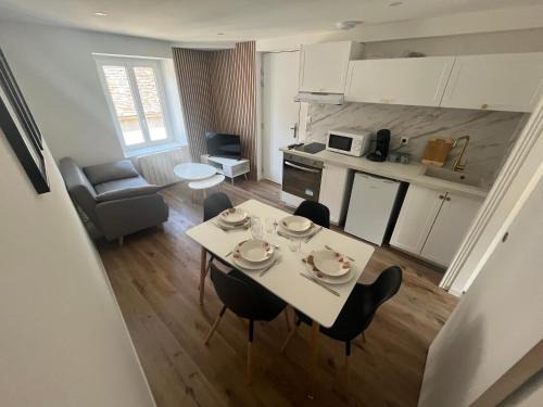 Dole Apartment | Le petit Cosy