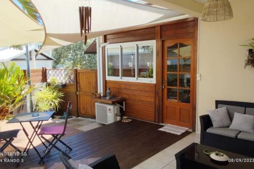 Sainte Marie Apartment | Le Petit Dodo de Marielle & Roger