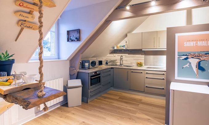 Saint-Meloir-des-Ondes Apartment | Le Petit Mélorien - Proche mer