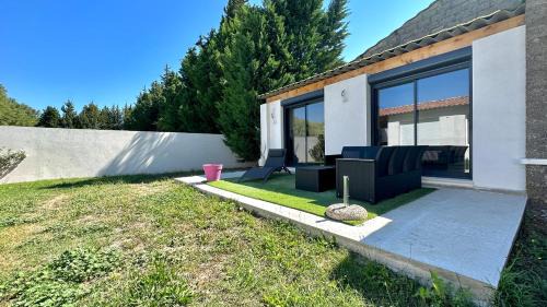 Althen-des-Paluds Bed & Breakfast | Le petit Fresquounet