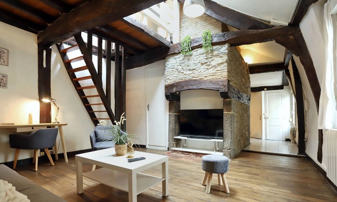 Dinan - Saint-Malo Apartment | Le Petit Louis - Appt en plein centre