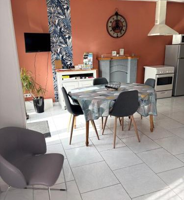 Servon House | Le petit Morin