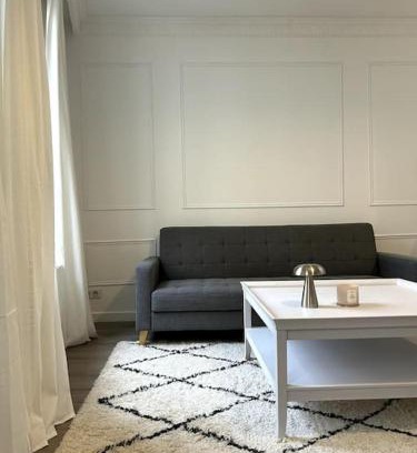 Centre Ville Apartment | Le petit Paris Compiegne