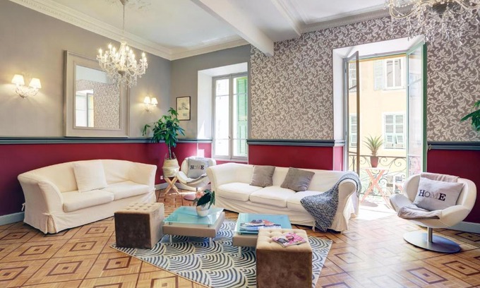 Quartier du Port Apartment | Le Philibert - SPLENDID, 6 BEDROOMS, 12P, NICE PORT, Air Cond