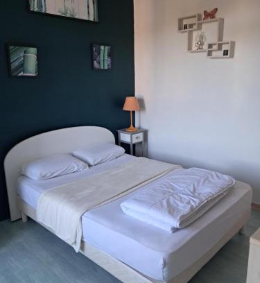 Bagnoles-de-l'Orne Apartment | Le porquerolle