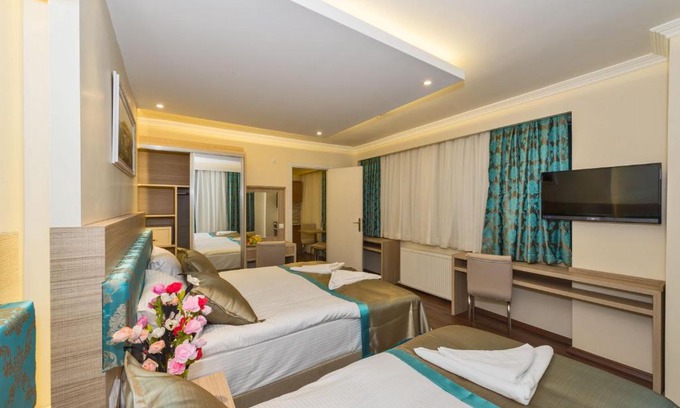Kagithane Apartment | Le Premier House