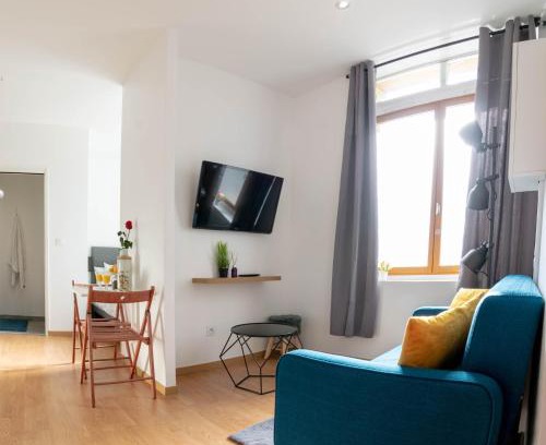 Leon Blum - Bon Coin Apartment | Le Progrès