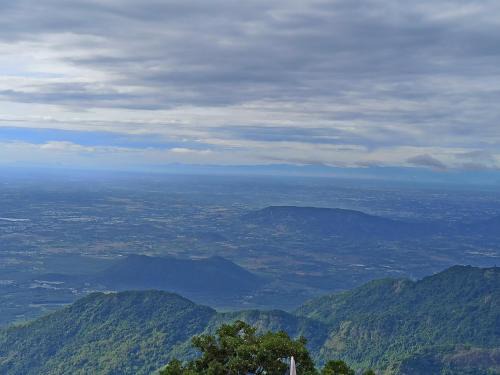 Coonoor Hotel | Le Rêve Holiday Home