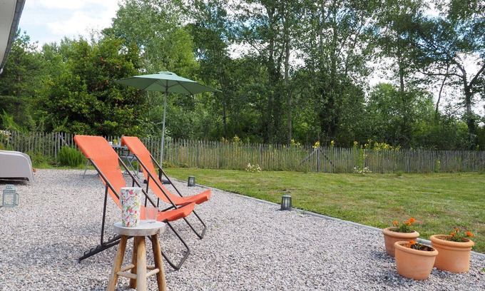 Saint-Quentin-en-Tourmont House | Le Refuge Naturel du Gîte Prince Marcel : Détente et Évasion au Cœur de la Baie