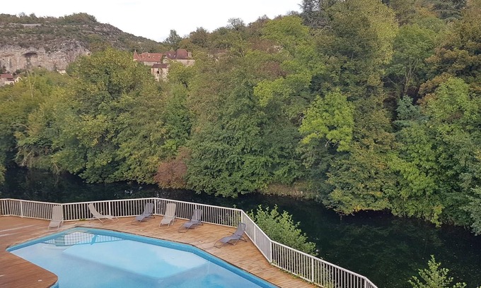 Cabrerets Hotel | Le Refuge du Célé