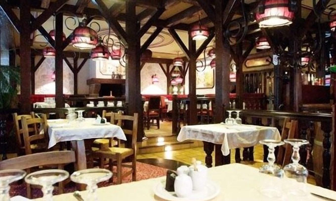 Aurillac Hotel | Le Renaissance