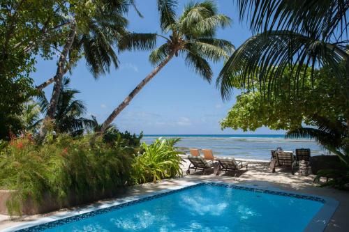 La Digue Hotel | Le Repaire - Boutique Hotel & Restaurant
