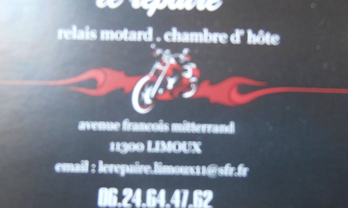 Limoux Bed & Breakfast | le Repaire Relais Motard Chambre d Hotes