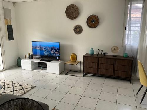 Kourou Apartment | LE ROSA PARKS CLÉMARTHA