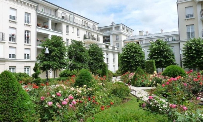 Chessy Apartment | Le Royal Condo, 13 P, WIFI & Parking à Disneyland