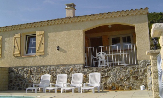 Chassagnes House | Le Sapin B : Mooie Vakantiewoning met Zwembad in de Ardèche
