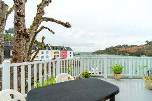 Sauzon House | Le Sauzon - Vue sur le port - Proche de la plage
