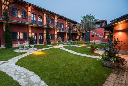 Moncalieri Apartment | Le Serre Suites & Apartments