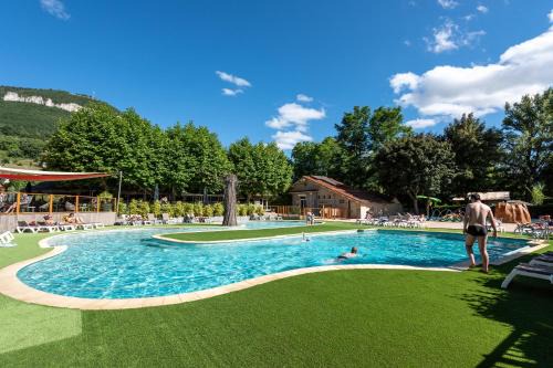 Millau Apartment | Le seventie's