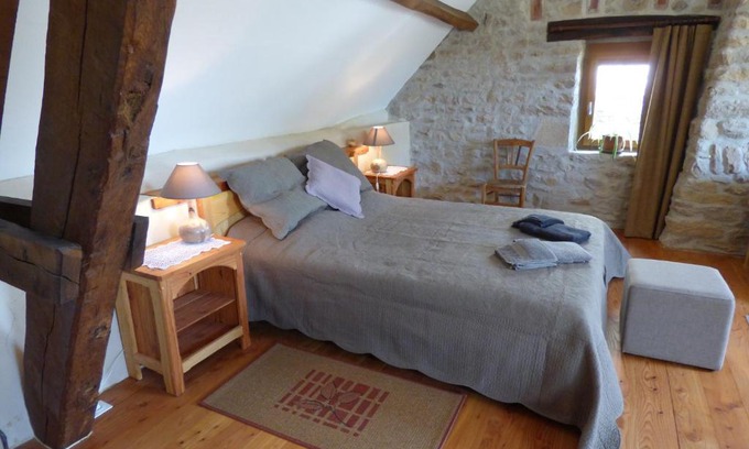 Le Monteil-au-Vicomte Bed & Breakfast | Le Shamballa