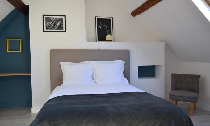 Chartres Apartment | le silencio coeur de ville vu Cathédral