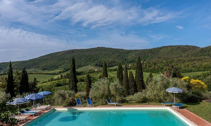 San Gimignano Apartment | Le Sodole - Pervinca by Interhome
