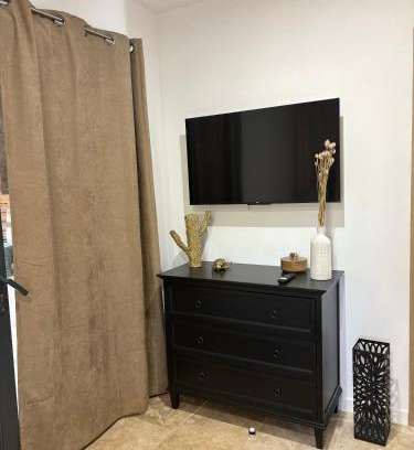 Paraza Apartment | Le studio du port