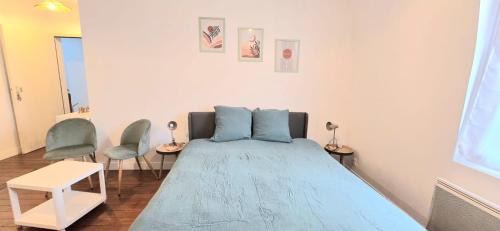 Vernon Apartment | Le Studio du voyageur, Wifi, gare