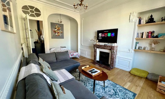 Quartier Chorier-Berriat Apartment | Le Téléphérique, 6 pers, 300 m Gare, Climatisation