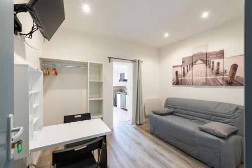Valenciennes Apartment | Le Tinchon