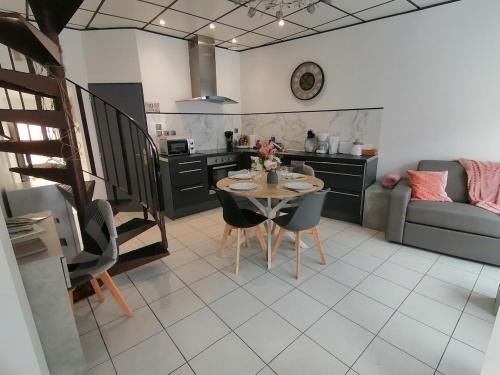 Auxi-le-Chateau House | Le Tiot Saint Martin