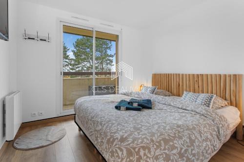 Touques Apartment | Le TOUQUAIS Appart de standing, Lits king size