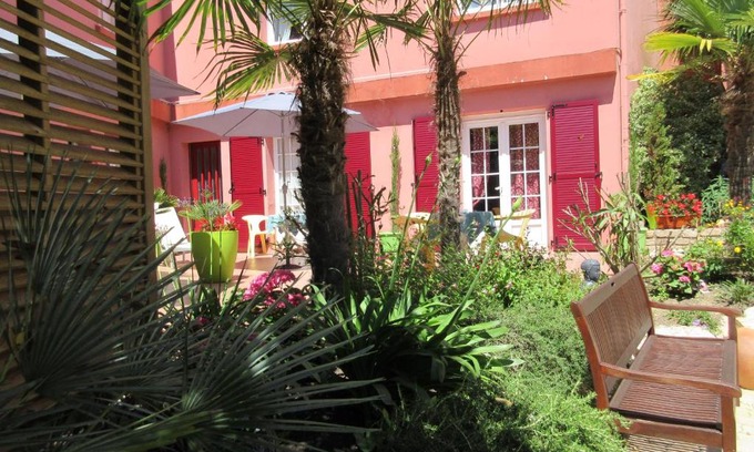 Etel Hotel | Le Trianon