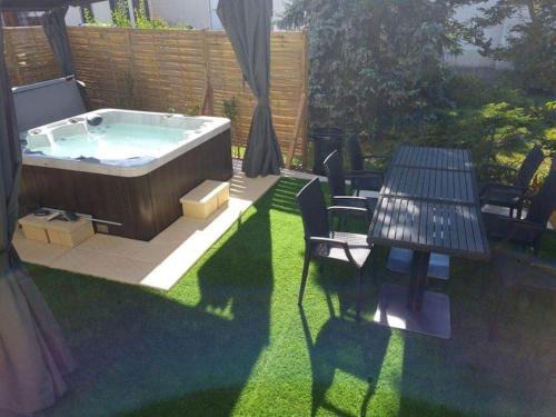 Le Val-d'Ajol Apartment | Le val d'amousse spa illimité et privatif animaux admis