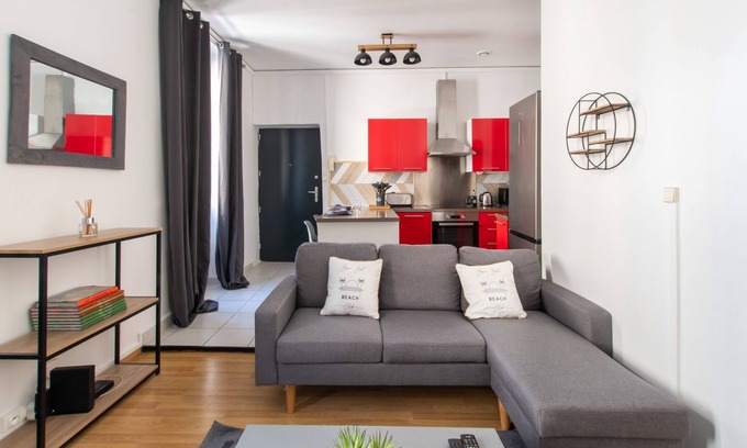 Quartier Administrations Apartment | Le Vermillon - Appt proche Arènes de Nimes