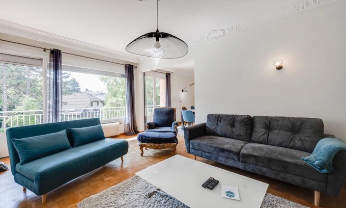 Annecy-le-Vieux Apartment | Le Verseau - Large apartment near the lake for 6 people