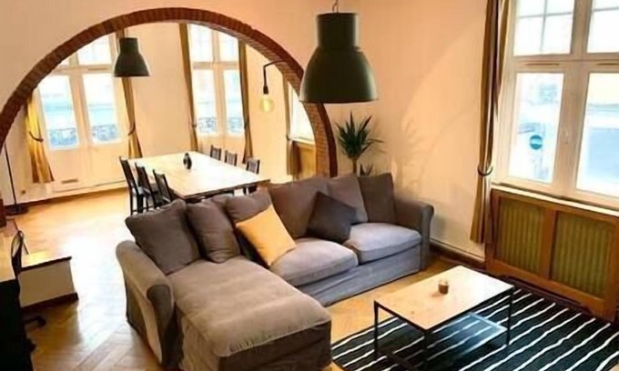 Lens Apartment | "Le voyageur" near the station