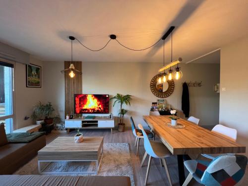Fontaine-Bayonne-Cartoucherie Apartment | Le zenith - T2 Chaleureux et Lumineux