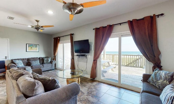Ono Island House | Ledlow 2