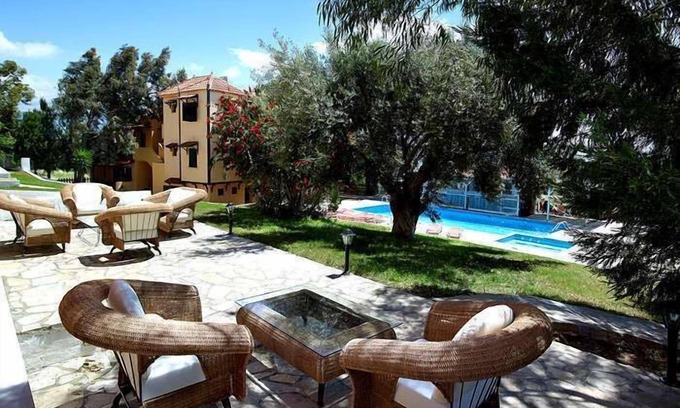 Kampos Marathokampou House | Ledra Samos Hotel