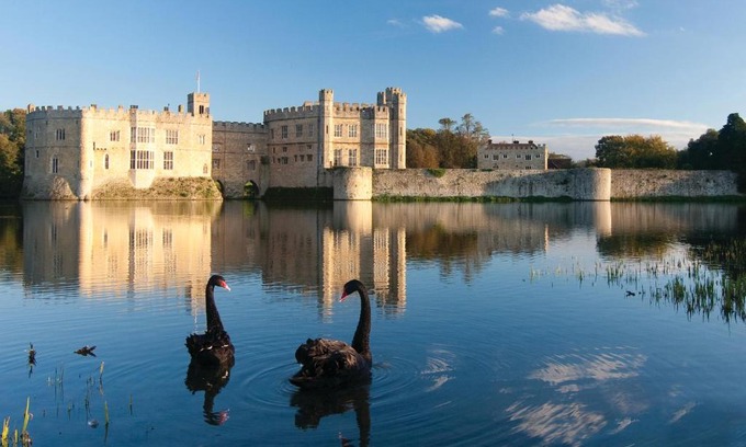 Maidstone House | Leeds Castle Stable Courtyard Bed and Breakfast