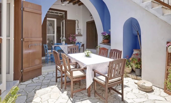 Pano Lefkara House | Lefkara View- Traditional house