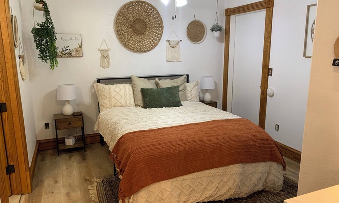 Wilburton Apartment | Legacy House Studio Apartment