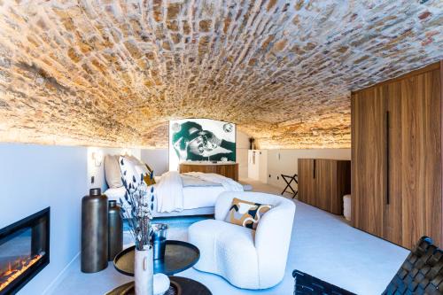 Prefecture Apartment | Legend Majestic SPA - Insolite & Unique - Champagne - Parking privé