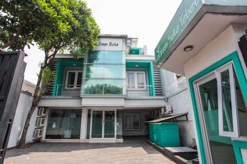 Jakarta House | LeGreen Suite Tebet